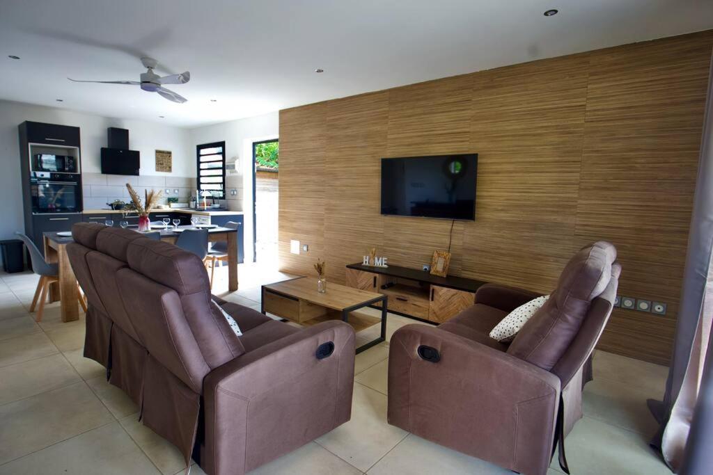 Villa Du Beau Vallon 2 Jacuzzi Privatif Et Piscine Chauffee Partagee Saint-Benoît Eksteriør billede